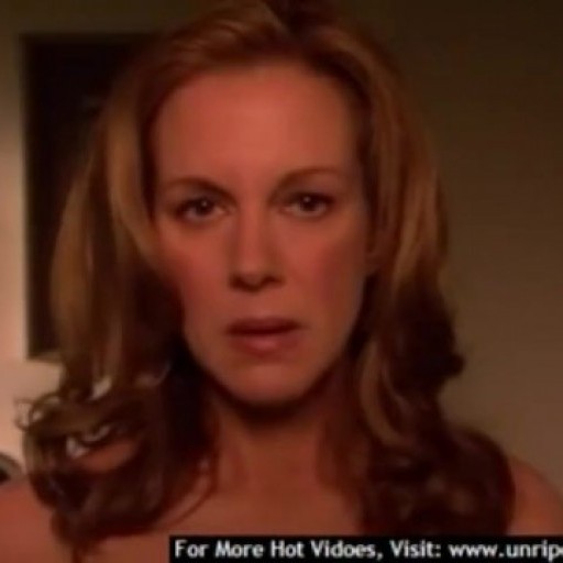 Elizabeth Perkins in Movie Weeds